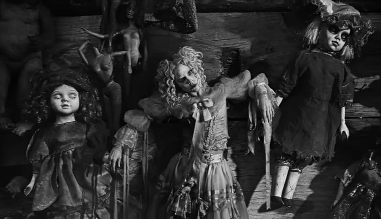 LADY GAGA: DE NEVERMORE A XOCHIMILCO CON ‘THE DEAD DANCE’