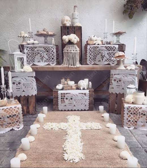 OFRENDAS MINIMALISTAS SE APODERAN DEL 2025